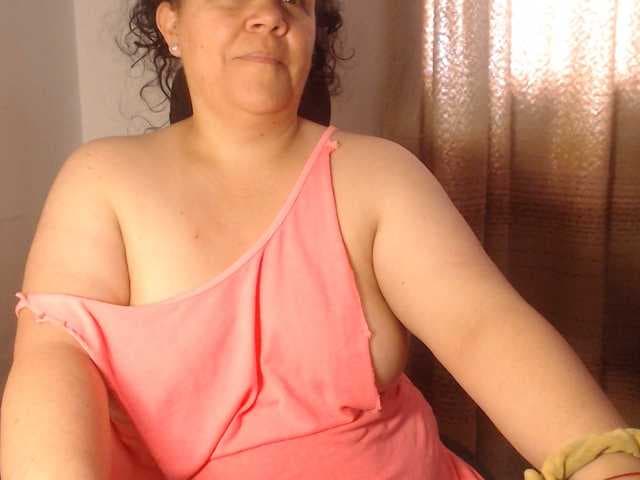 agathamiller live cam