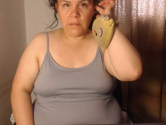 agathamiller live cam