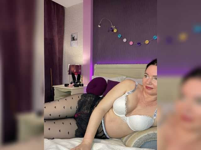 Hungryforme live cam