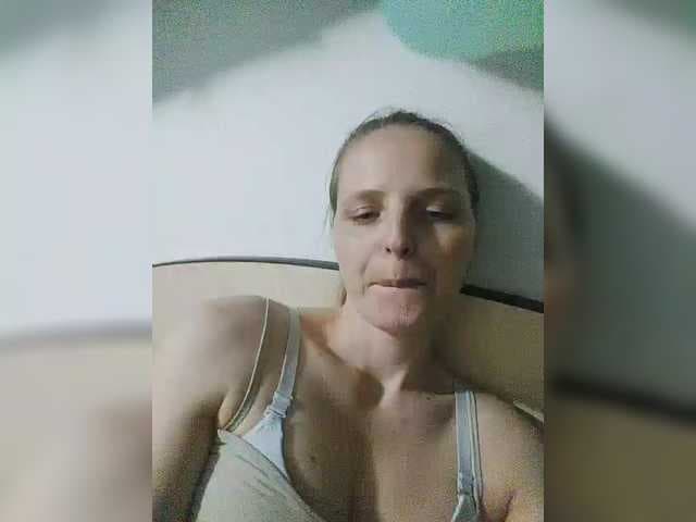 S-O-F-I-A live cam