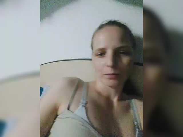 S-O-F-I-A live cam