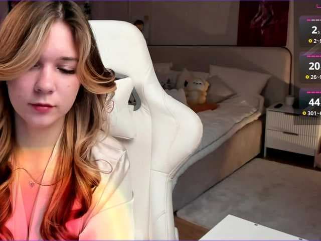 Melissa-Fox live cam