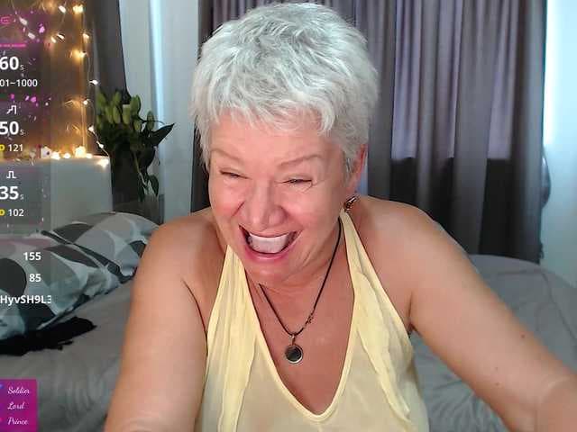 roxana-brooks live cam