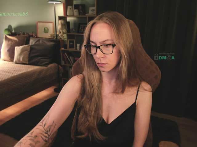 Adamova_Eva live cam