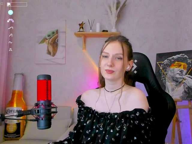 KiraRumGirl live cam