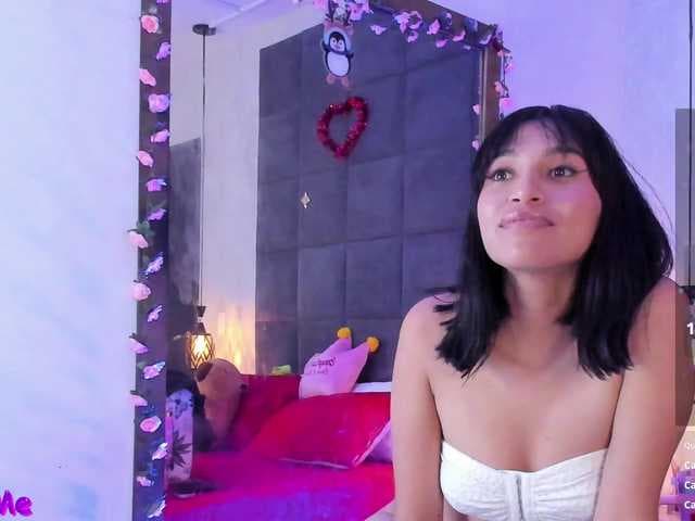 ChloeMontes live cam