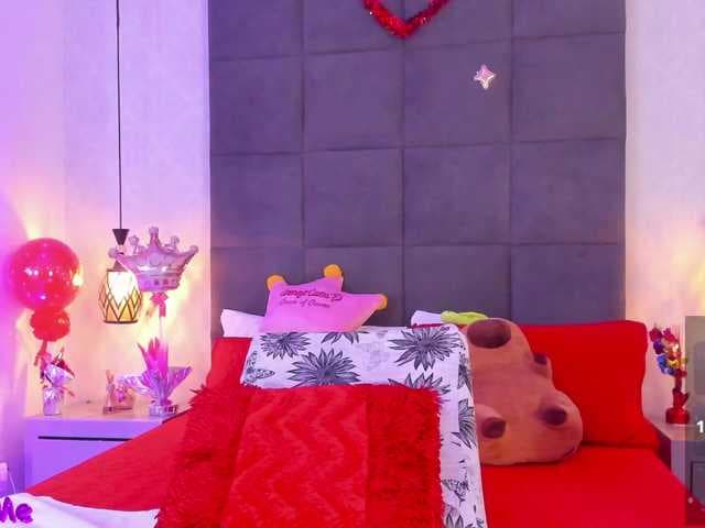ChloeMontes live cam