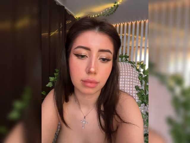 -Violetttttka live cam