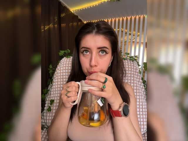 -Violetttttka live cam