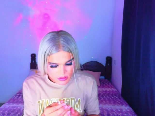 Sweet-Allison live cam