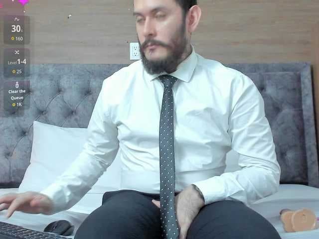 Jeanpiere1 live cam