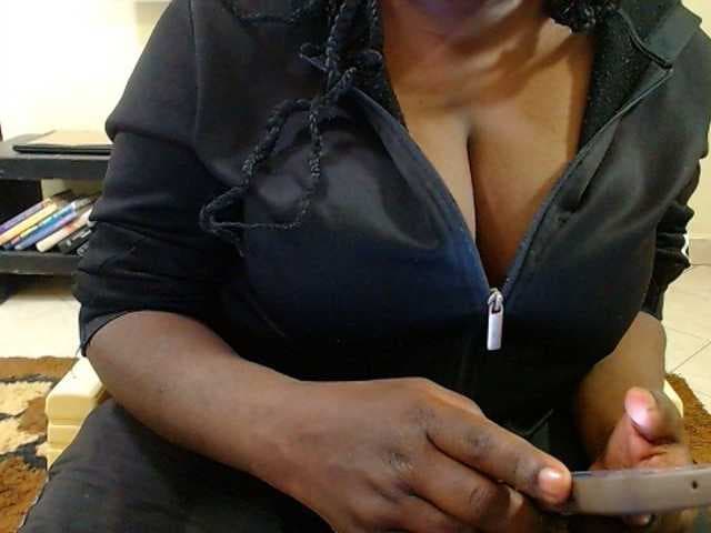 Dalia70 live cam