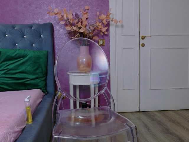 CarlaReys live cam
