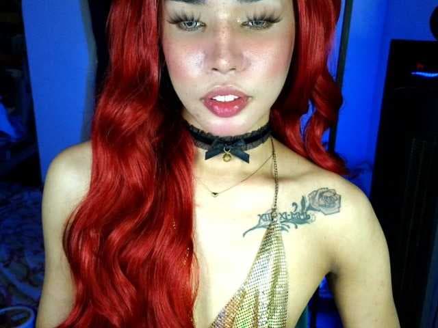 Hotfuckingprincessx live cam