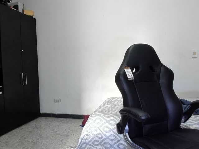 diegohairyman live cam