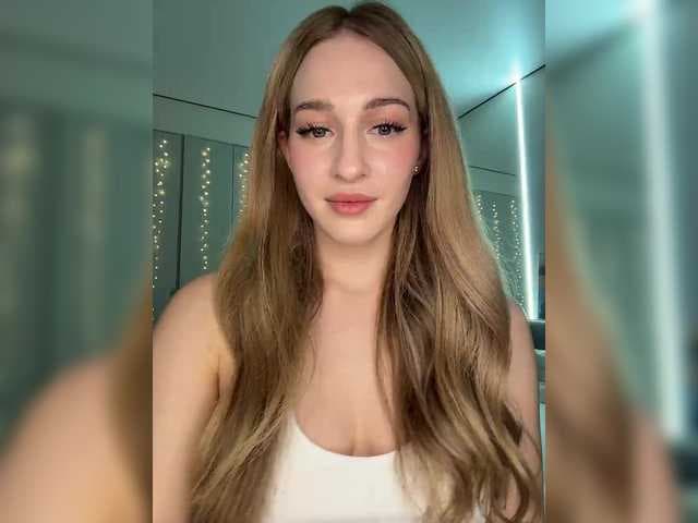 VictoriaBix live cam
