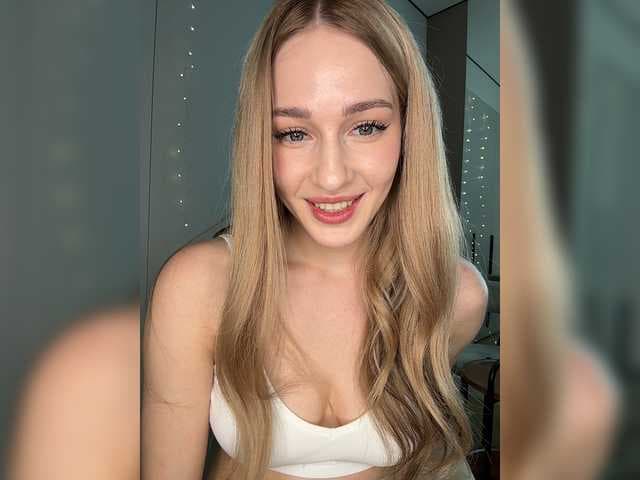 VictoriaBix live cam