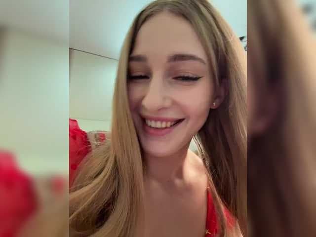 VictoriaBix live cam