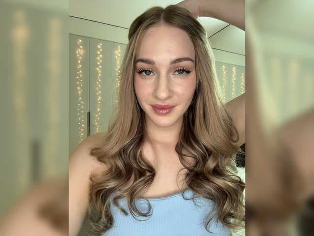VictoriaBix live cam