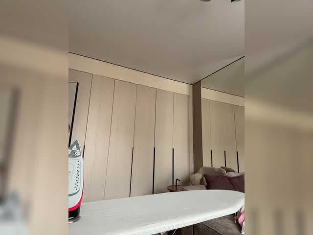 VictoriaBix live cam