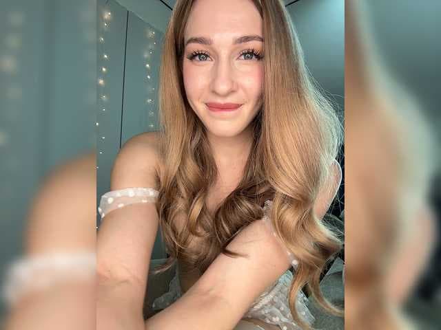 VictoriaBix live cam