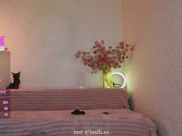 LALI_XS live cam