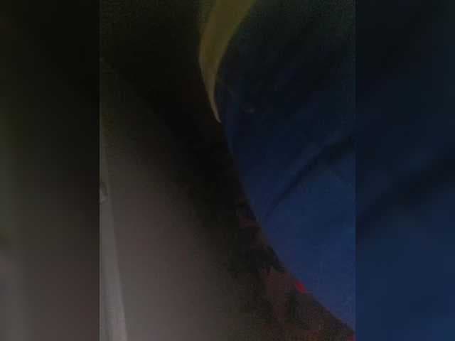 Dinasucka live cam on BongaCams