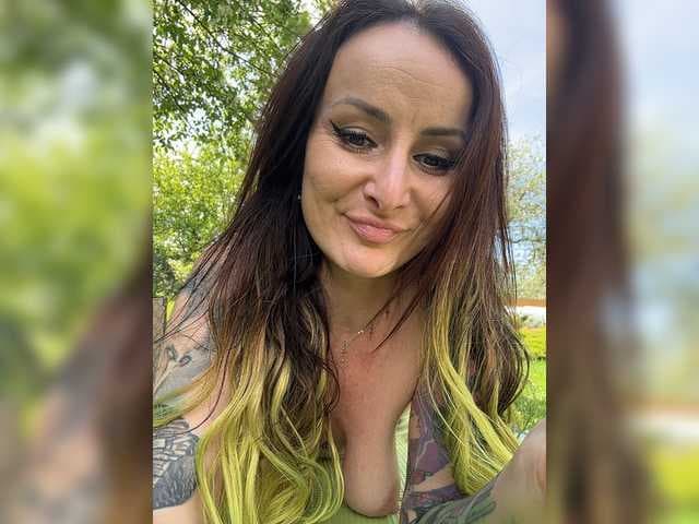 _AnnaMaria_ live cam