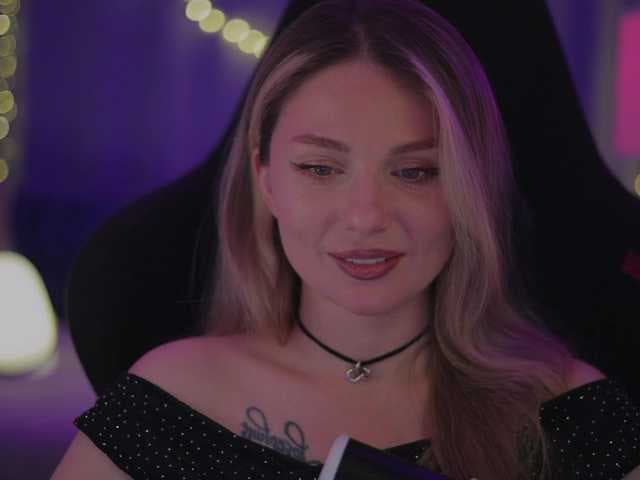 D_i_aM live cam