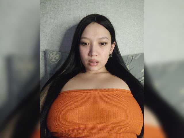 Goldlove1 live cam