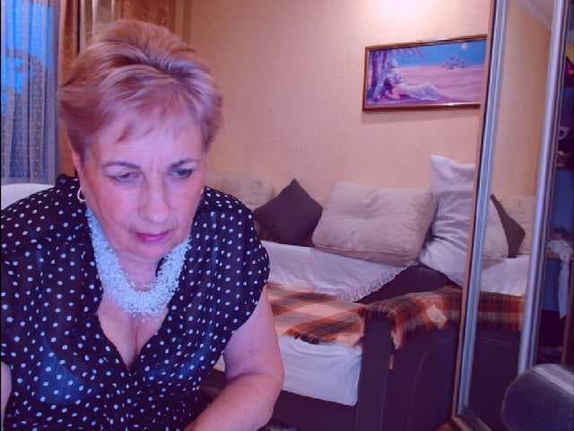 Victoria5643 live cam