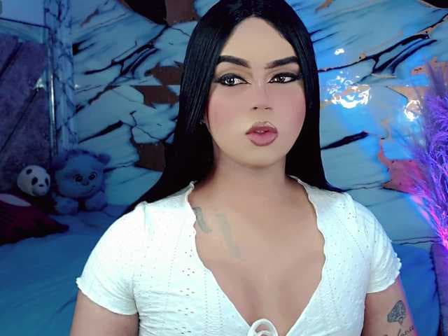 ZoeValentina live cam on BongaCams