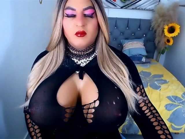 kamilabigcock live cam