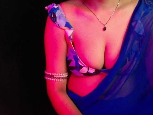 Monika67 live cam