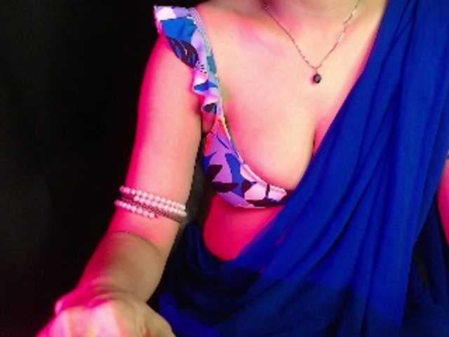 Monika67 live cam