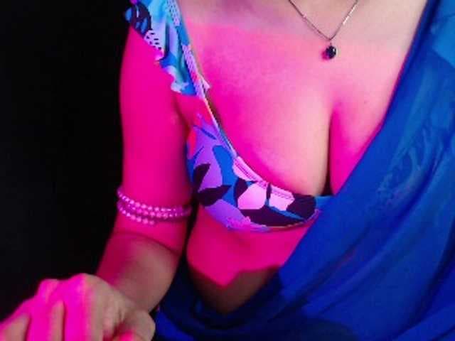 Monika67 live cam