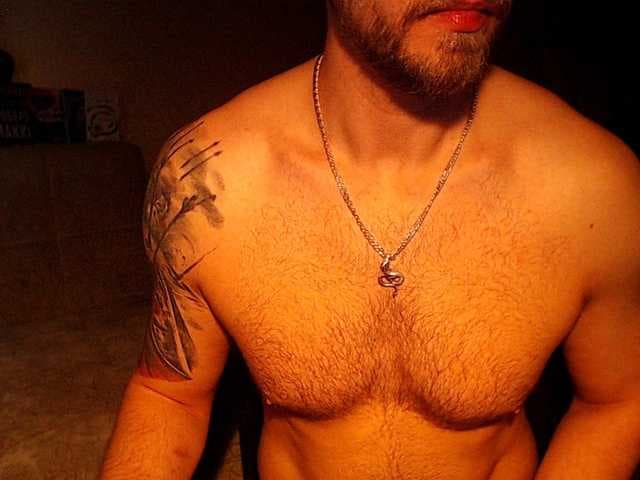 69LeVeL69 live cam on BongaCams