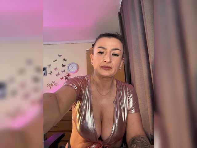 Hotangel75 live cam