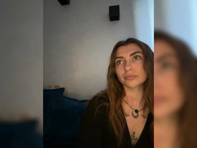 WILDGIRL live cam
