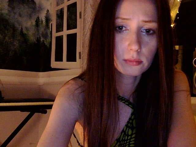 Oksana_32 live cam