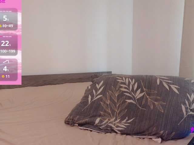 Rosebelle1 live cam
