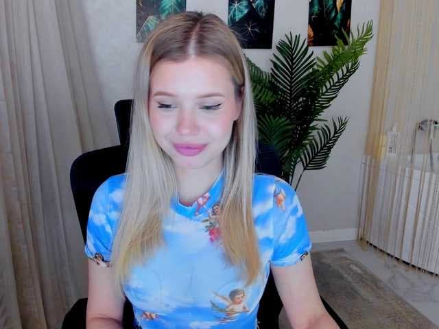 GlamorousGirl live cam