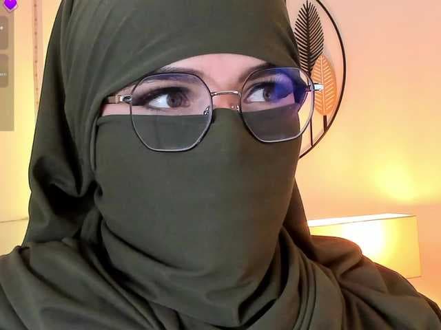 anna-henao live cam