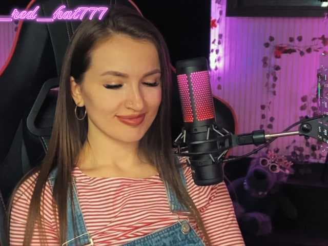 -RED_HAT live cam