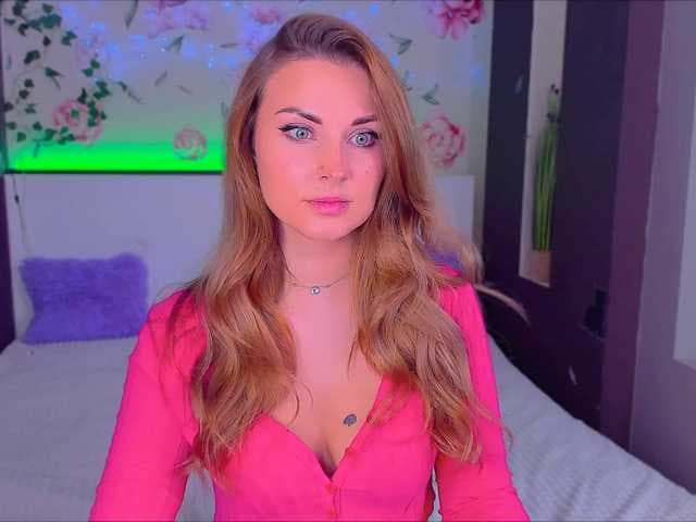 Alisee123 live cam