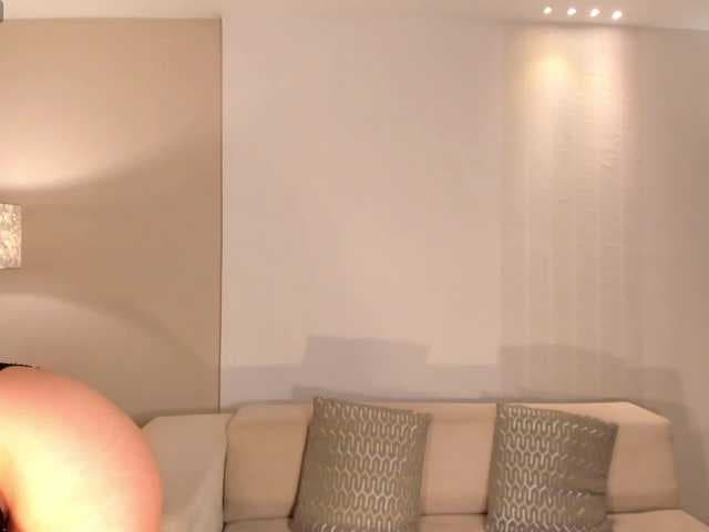 AnaisNin1 live cam on BongaCams