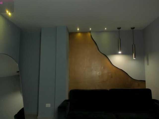 AliceHarper1 live cam