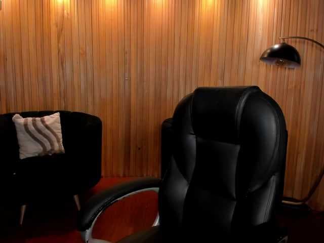 AliceHarper1 live cam