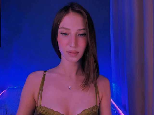 ellaamber live cam