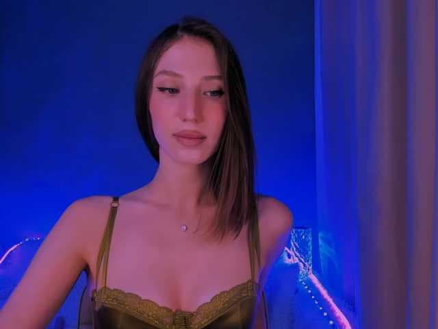 ellaamber live cam
